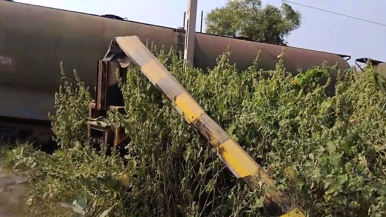OBSTACLES OF ROAD  - ATHARABANKI CHAKA TO RANGIAGARH CHAKA ( MARKET)...TWO RAILWAY TRACK 