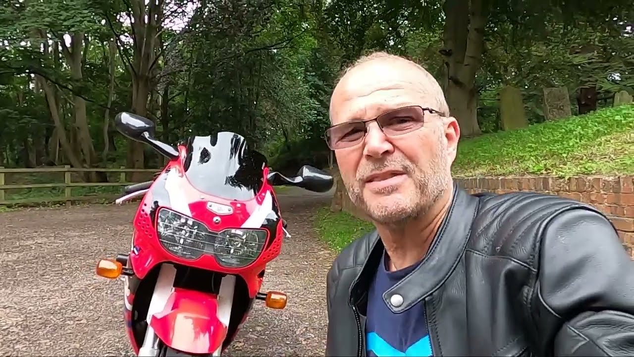 5 Things I Hate About My Fireblade (+5 things I love)
