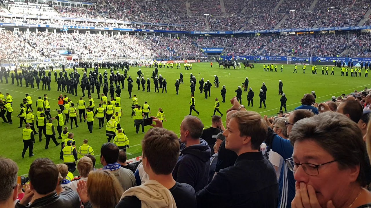 HSV Pyros beim Abstieg 2018