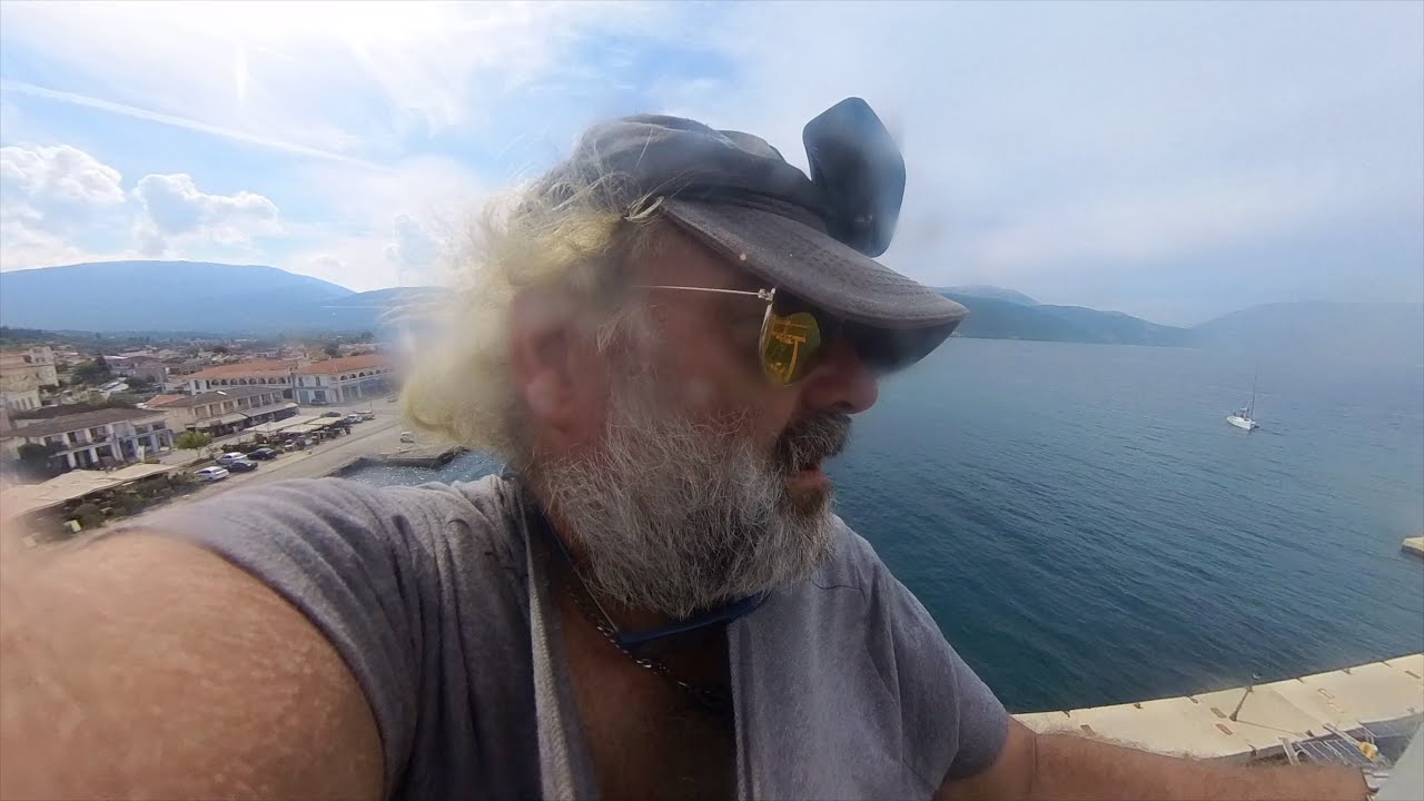 A broken halyard causes friction | S3 - E21