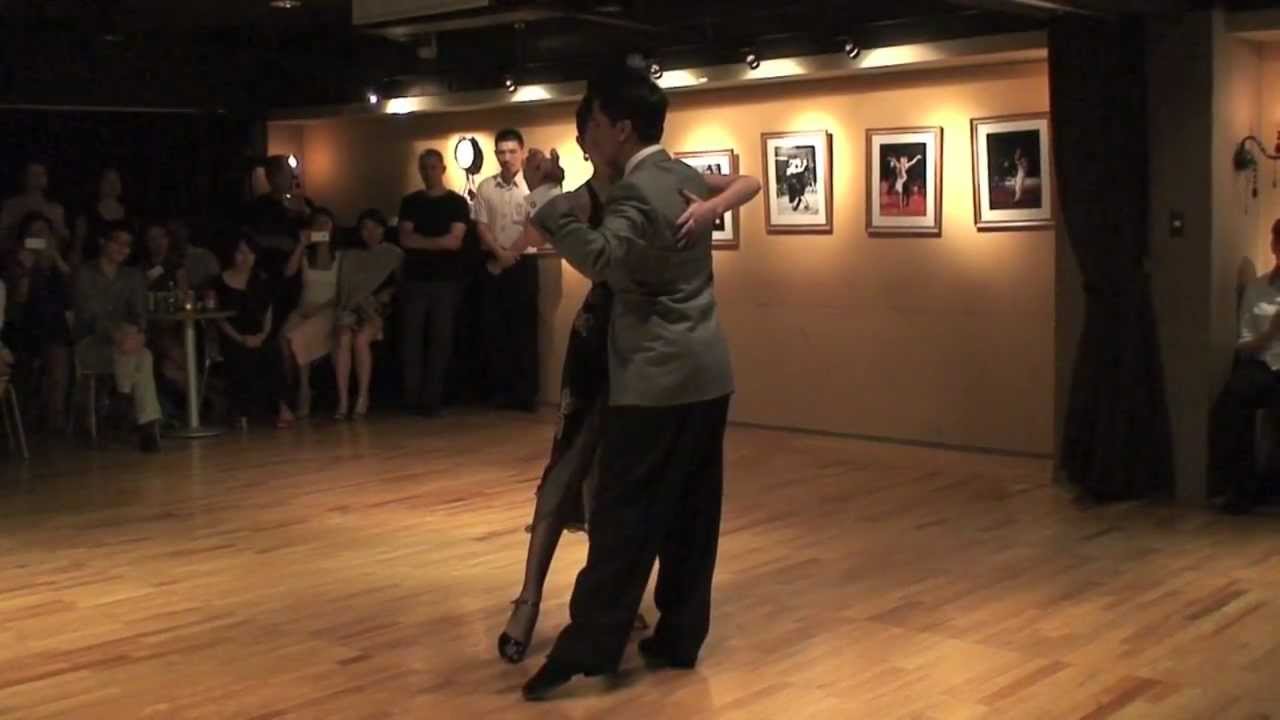 2012 X Taipei Tango Festival - Sebastián y Roxana dance 