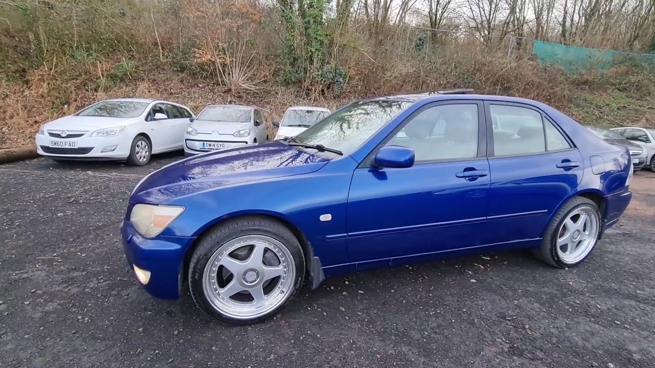 2000 Lexus IS200 SE Automatic walk around video