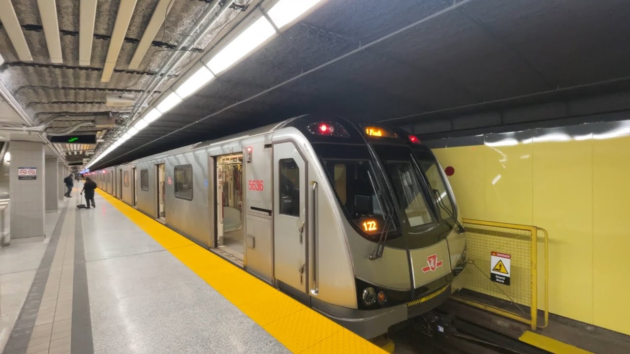 TTC Line 1 Subway Train Ride from Finch Stn to Sheppard-Yonge Stn (December 28th, 2025)