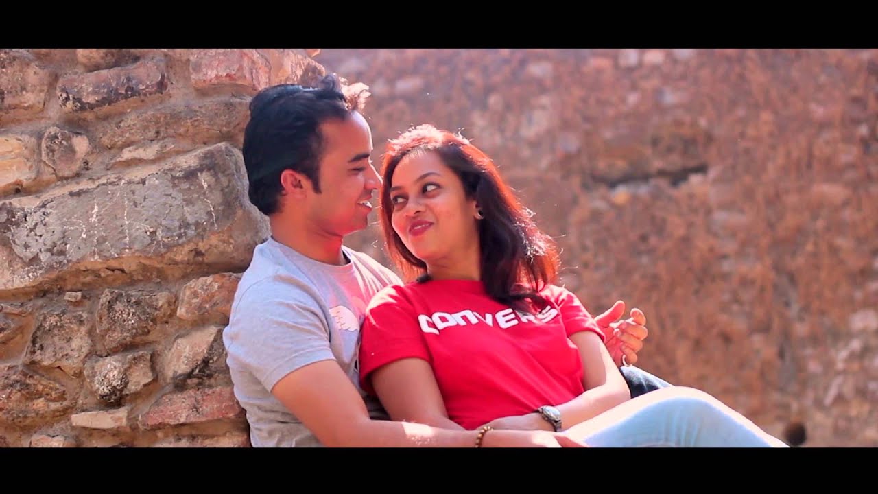 Pre-wedding shoot of Vinay & Swapnali by Parag Sawant