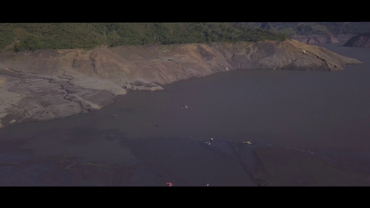 Chivorkite - Chivor, Colombia Enero 2020 - Sony a5100 / Mavic Pro