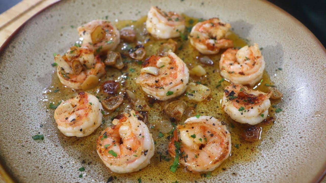 Como fazer camarão na manteiga de alho | receita fácil e deliciosa | Chef Zeca