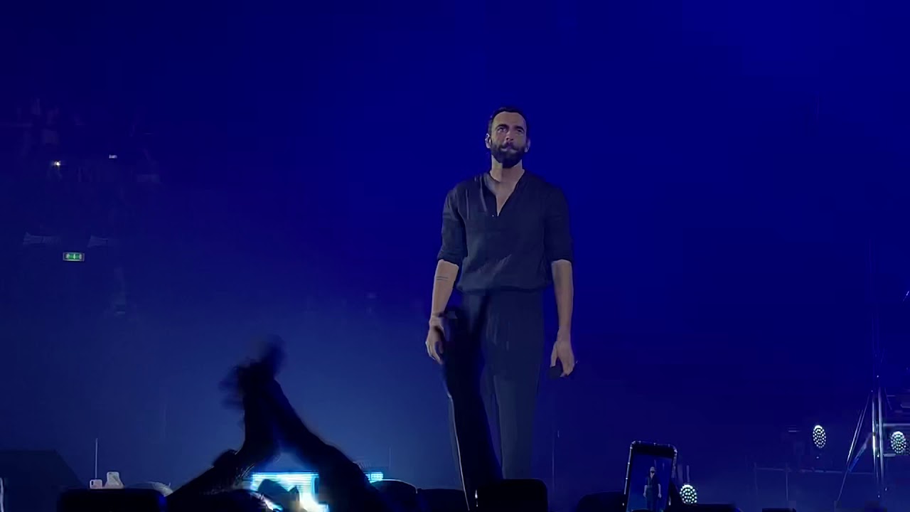 Hola (I Say) + Finale  - Marco Mengoni Live 2019 Bologna