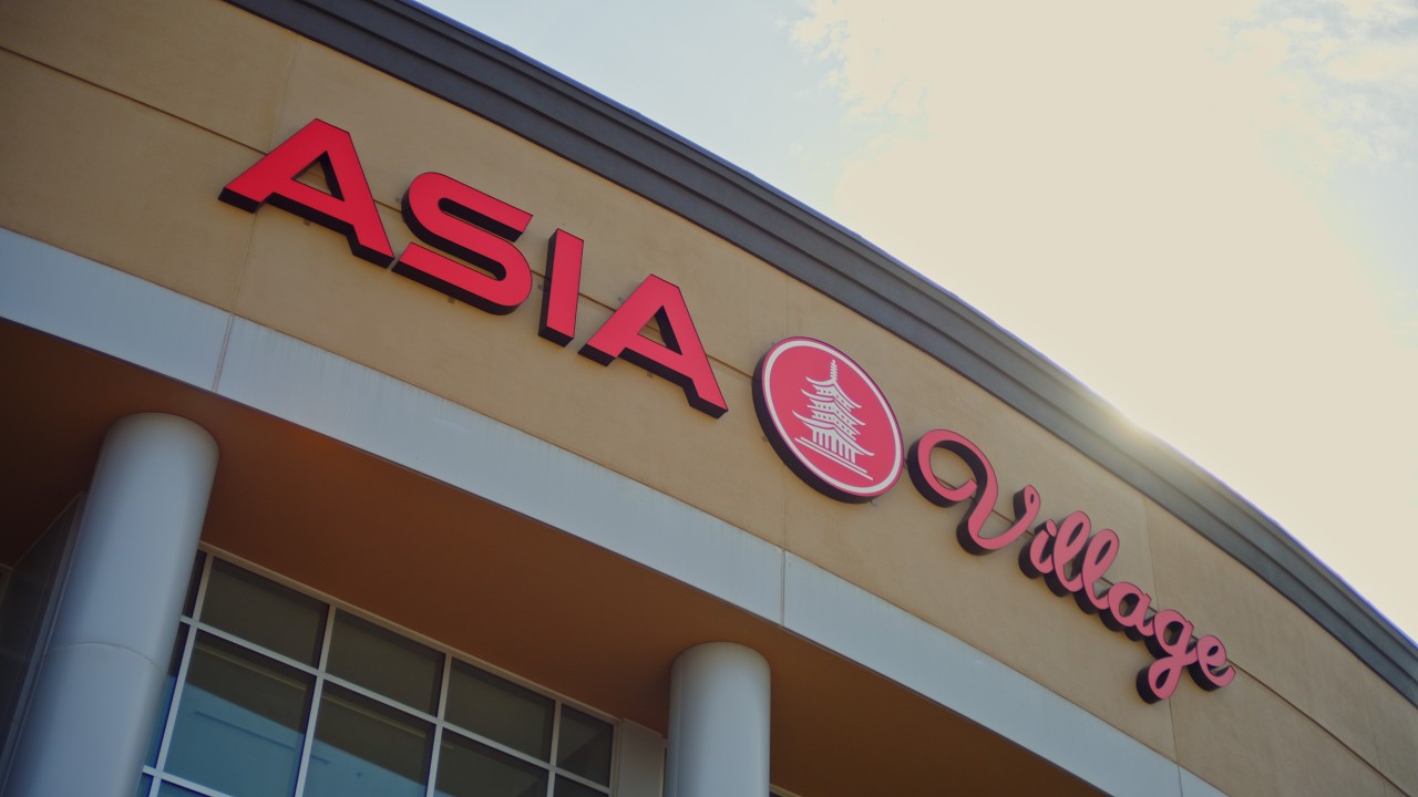 Quick tour of Asia Village in Blaine MN - Northtown Mall