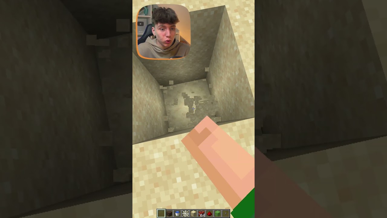 СУПЕР СЕКРЕТНАЯ ЛОВУШКА В МАЙНКРАФТ! #shorts