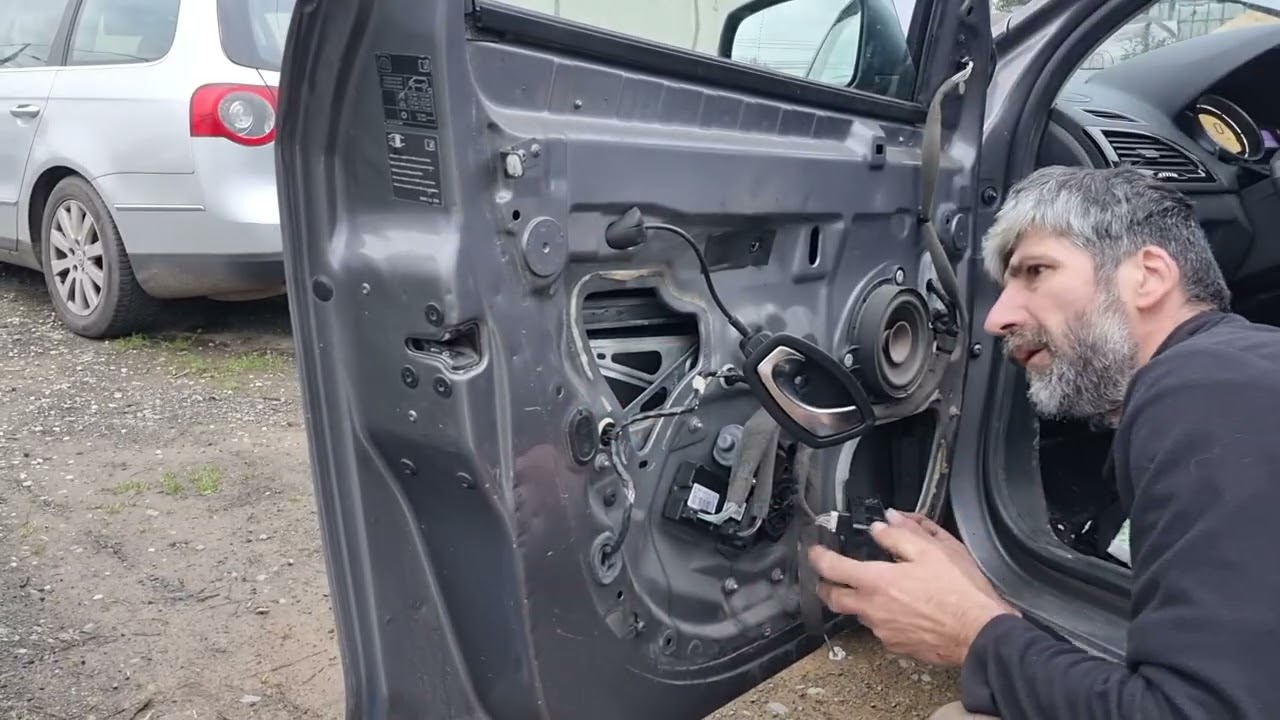 Schimbare macara portiera renault megane 3