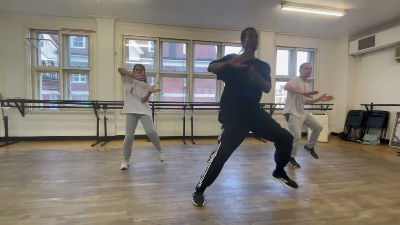 Street Dance  for Beginners Course with Ezzy Nzewi