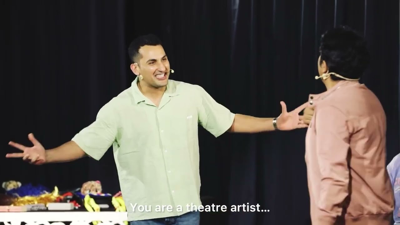 IMPROV COMEDY Scene with DANISH SAIT | Theatre Artists hilariously struggle for an Audience 😂