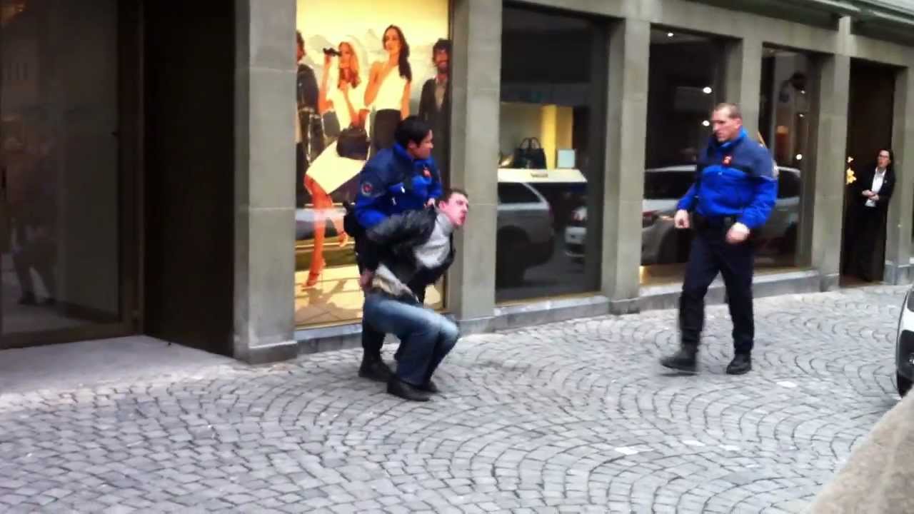 Exclusif: Braquage d'une bijouterie à Lausanne