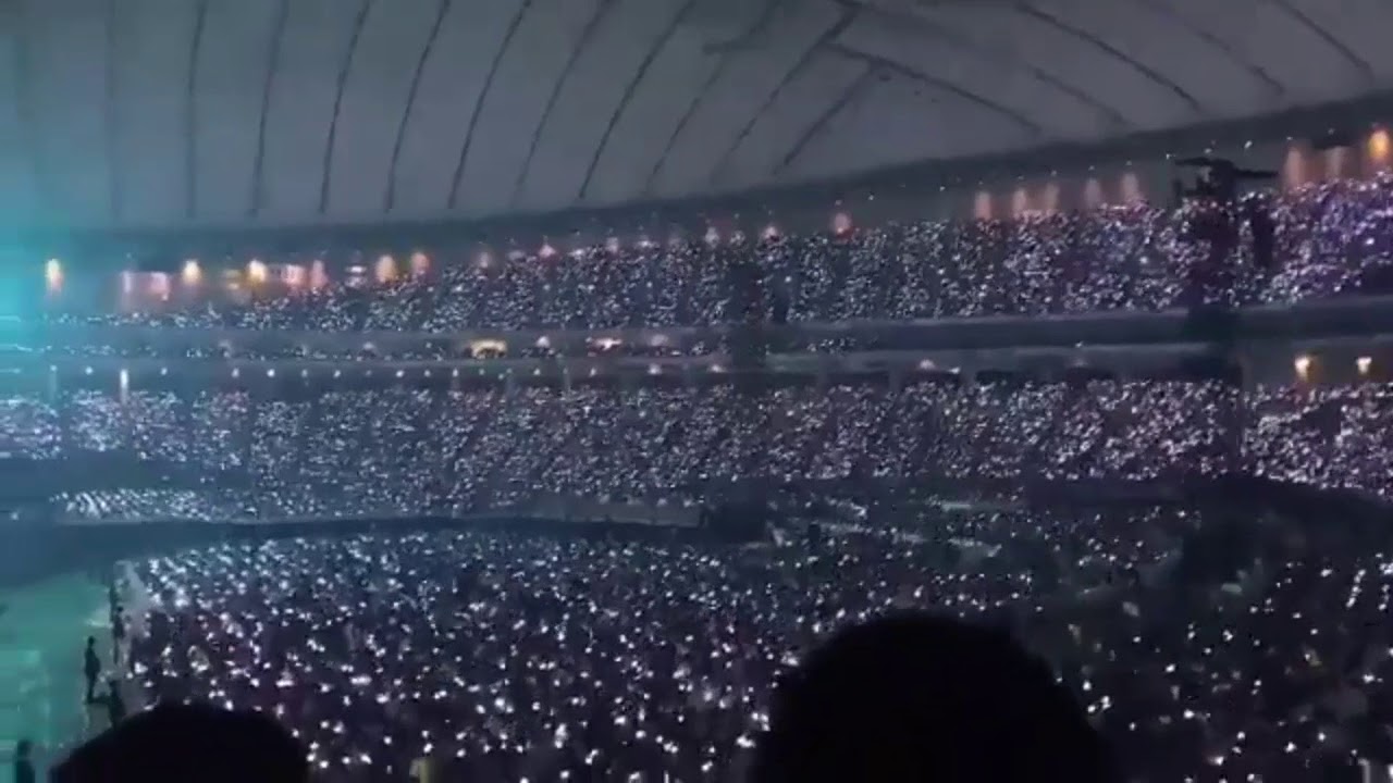 ARMY SINGS 