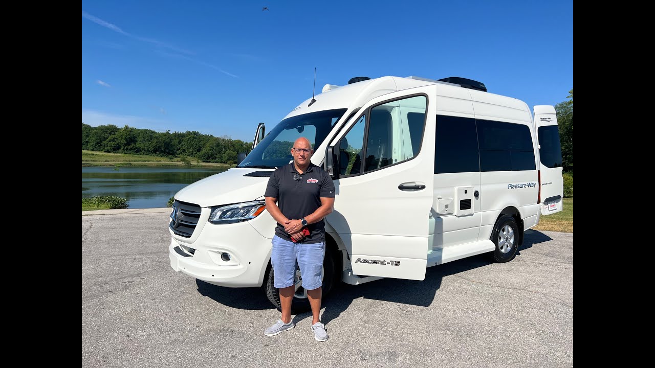 2025 Pleasure Way Ascent TS (17N242756)