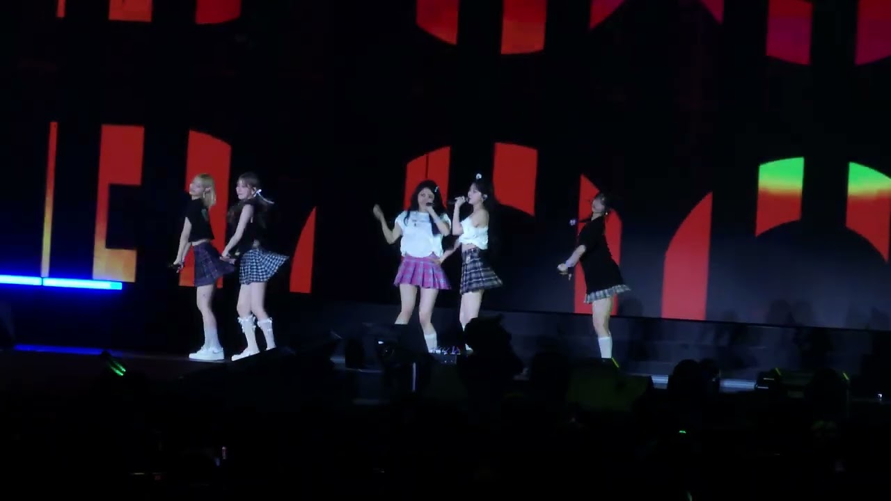 LE SSERAFIM FAN MEETING 'FEARNADA' 2024 S/S in FUKUOKA @ 이브, 프시케, 그리고 푸른 수염의 아내