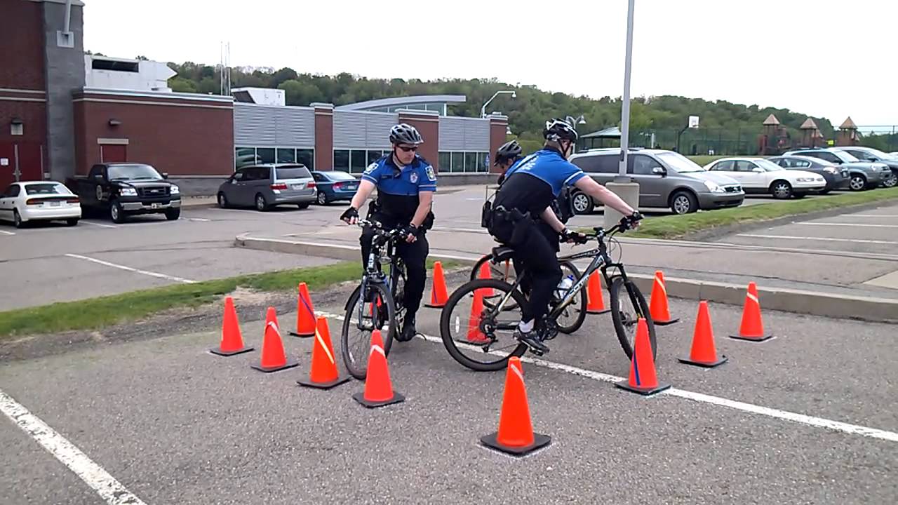 Ross Bike Unit cone course
