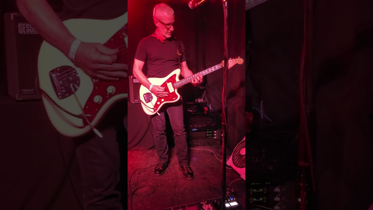 Sad Lovers and Giants, live  Soundville, Rotterdam, Guitarman only, 13-5-2023