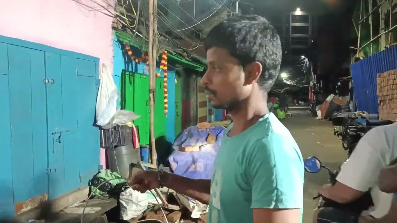 கொல்கத்தா தேவர் ஜெயந்தி விழாவை முன்னிட்டு அன்னதான த்திற்காக வேலை நடக்கிறது