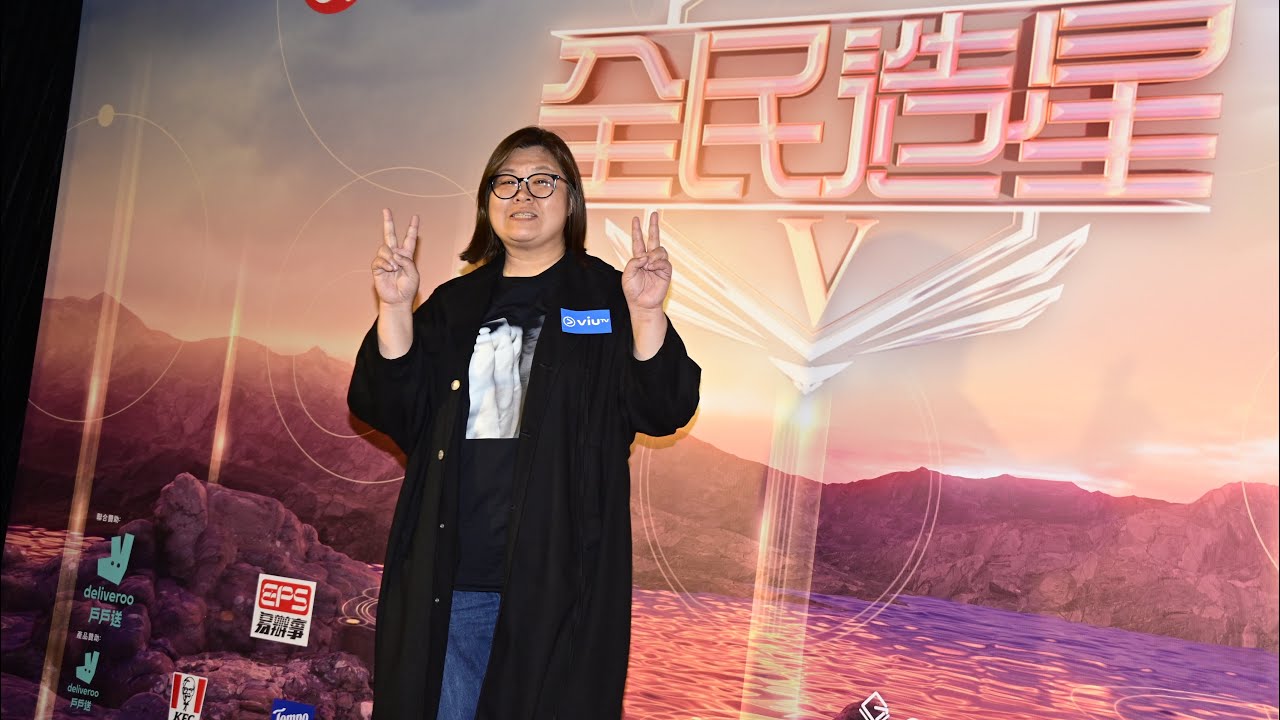 花姐黃慧君未決定簽《全民造星 V》三甲 唔想威脅MIRROR ERROR  回應KC被指「姜濤接班人」：無人接到佢