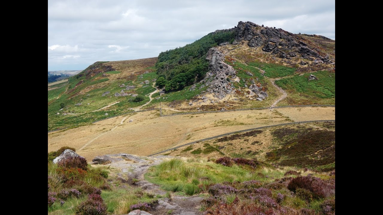 Peak District Country Walk   The Roaches and Lud's Church round