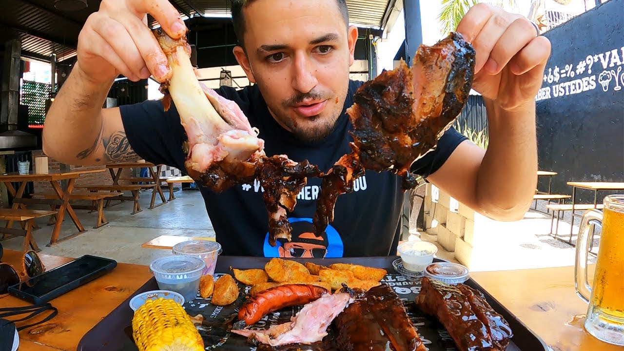 Insane Fall Off The Bone Texas Inspired BBQ in Mazatlan Mexico 🇲🇽