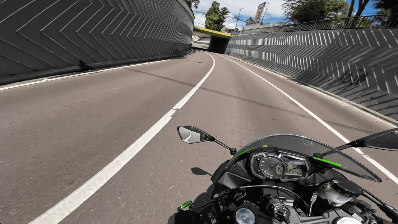 Ride with Me to the Tire Repair Shop [KAWASAKI ZX6R PURE SOUND]