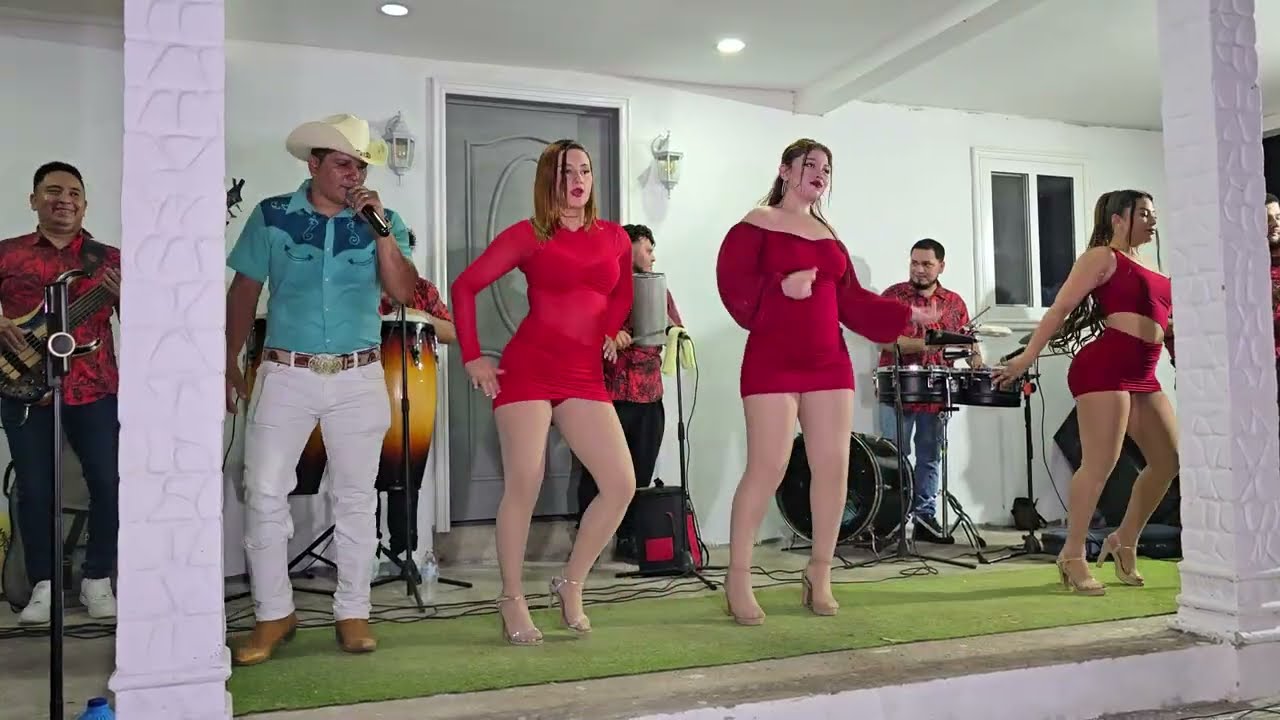 Ociel Y Su Chanchona mix 