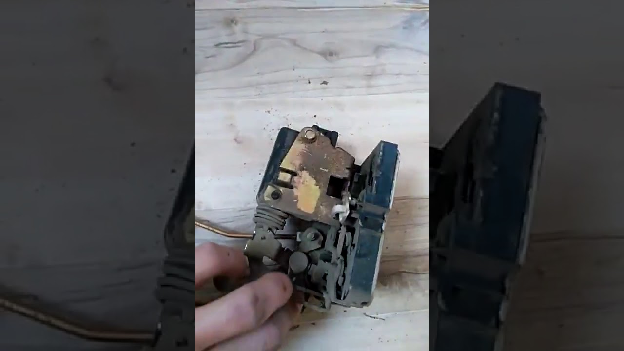 dacia logan merkezi kilit motoru değişimi