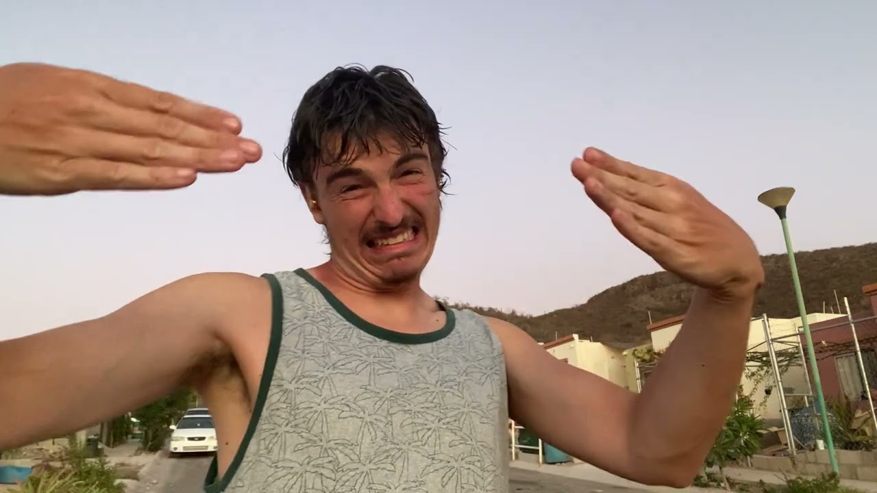 Crazy Day! A HUGE mistake made by the truck driver! LOL!