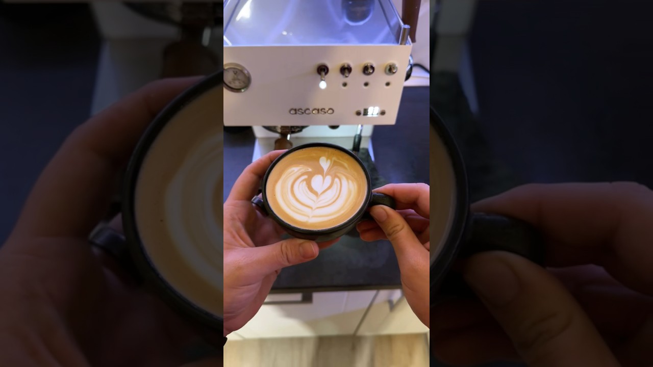 Have you seen my crema?#pov #eduartcoffee #specialitycoffee #latteart #ascaso
