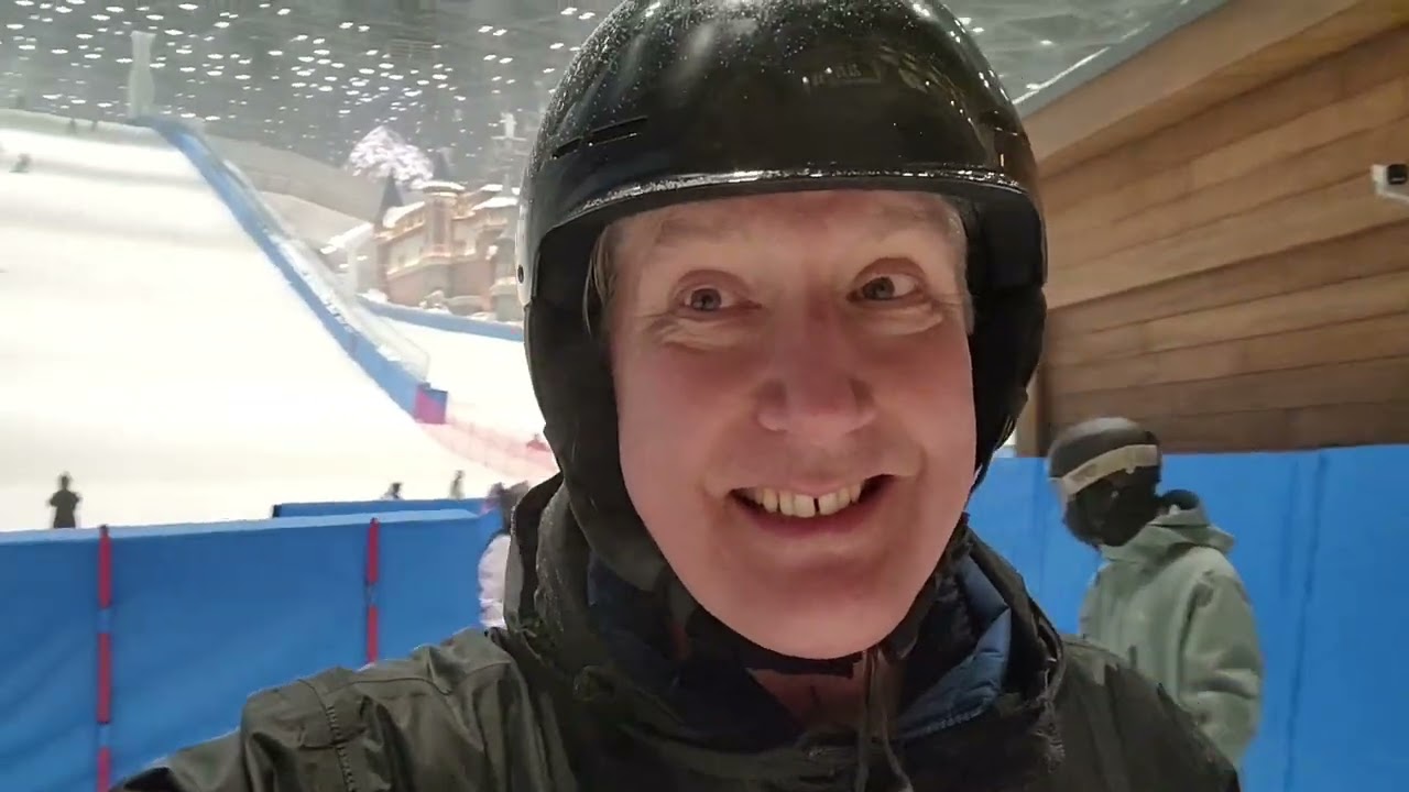 HOWTO guide: Shanghai L+SNOW indoor snowboarding and skiing