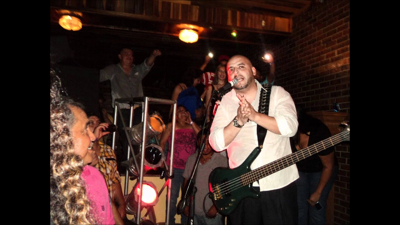Los A MOS hyphy tribal