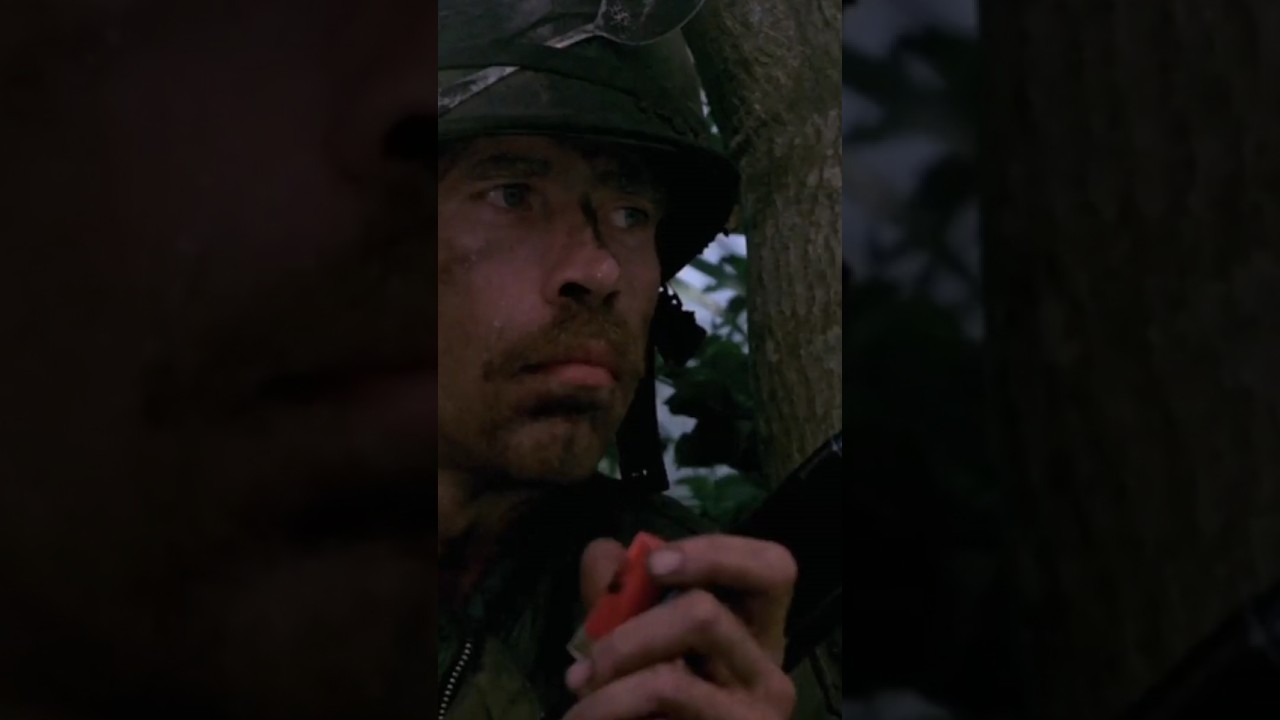 Brian Libby uses a Winchester 1300. Platoon Leader (1988)  Aaron Norris 📽
