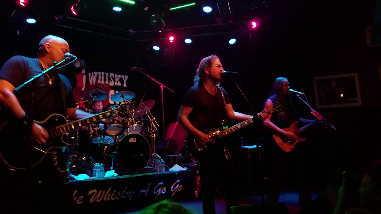 Winger - Can't Get Enuff (Whisky A Go-Go in Hollywood, CA 11/11/2016)