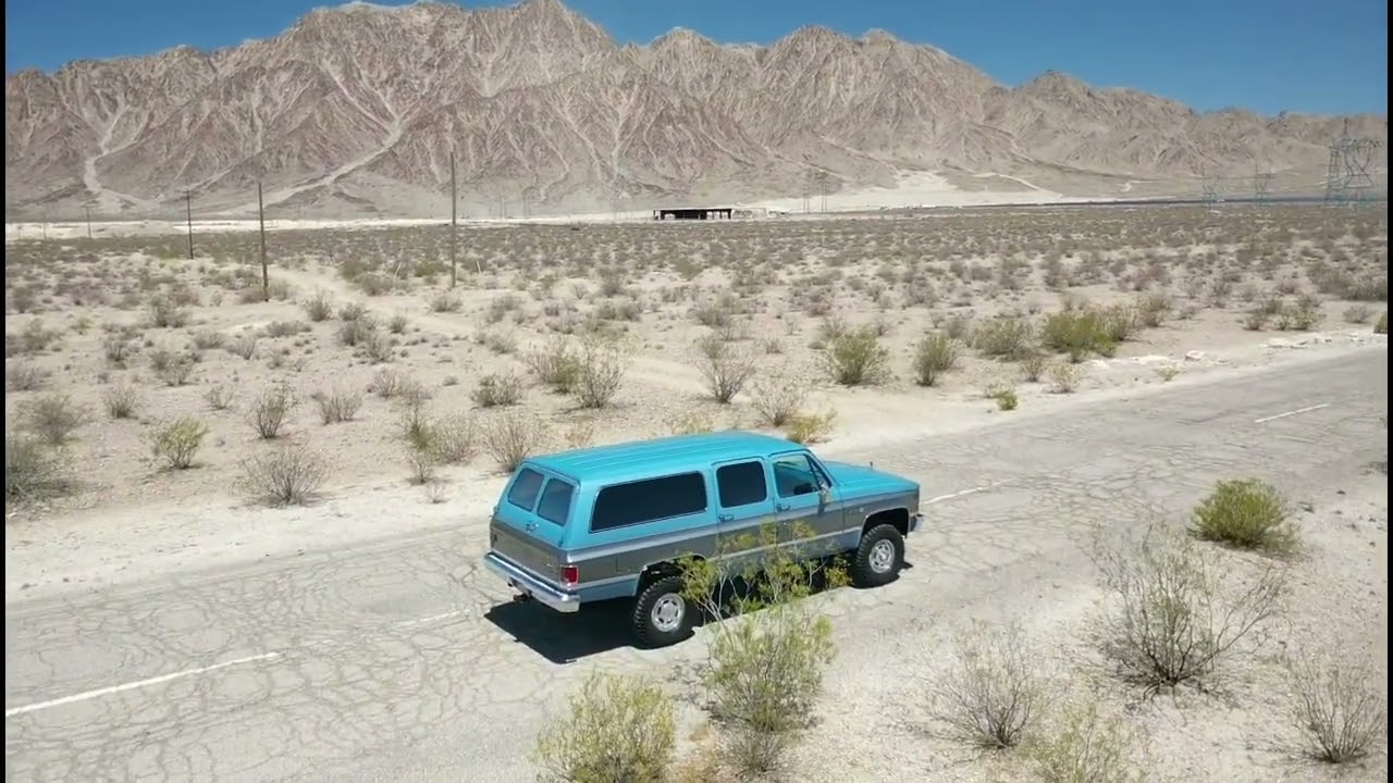 SquareBody Resurrection - 1987 Suburban V2500 Sierra Classic 4x4 Drone Video