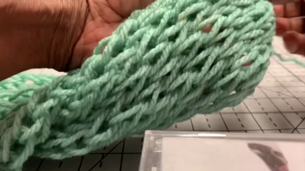 Addi Knitting machine Drop Stitch Scarf