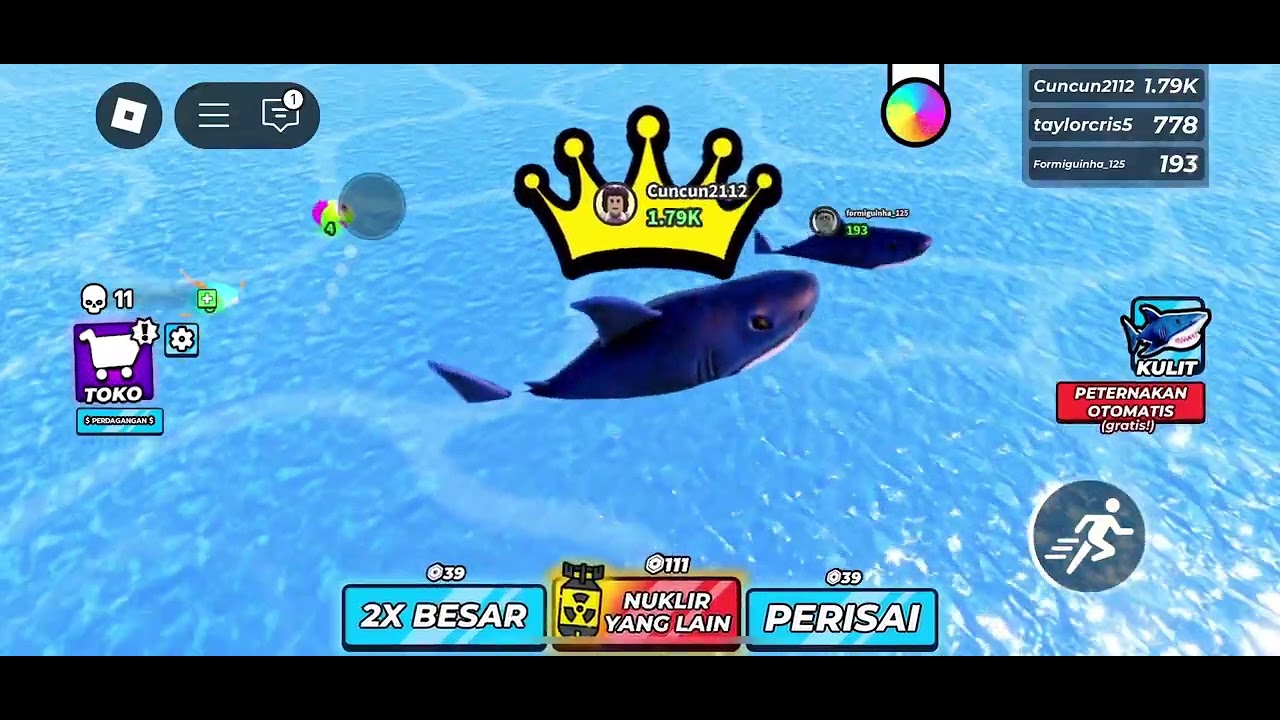Berubah jadi Hiu berusaha menjadi Hiu paling Besar di Lautan. roblox