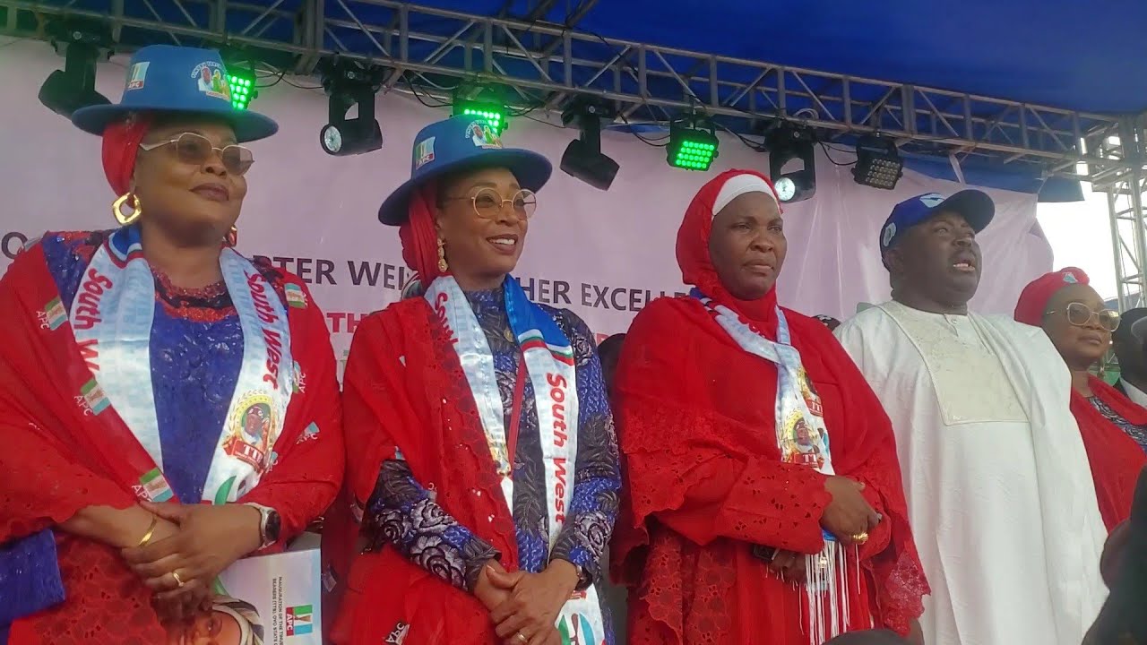 TINUBU TOUCH BEARER LAUCHING IN IBADAN LIBERTY STADIUM