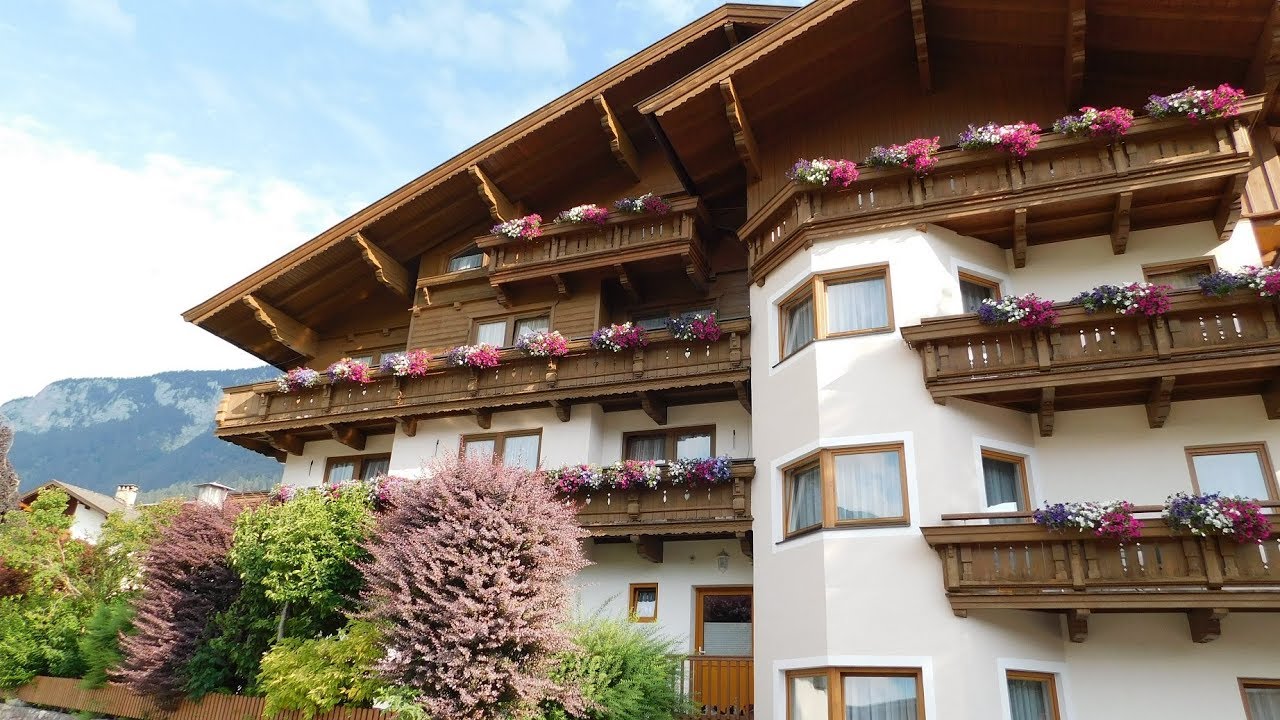 Ferienhotel Fuchs, Soll!