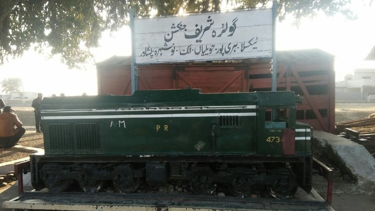 A Rare Visit to Golra Sharif Railway Station|| Ancient Train Engines, Rakes and Luggage Are Present