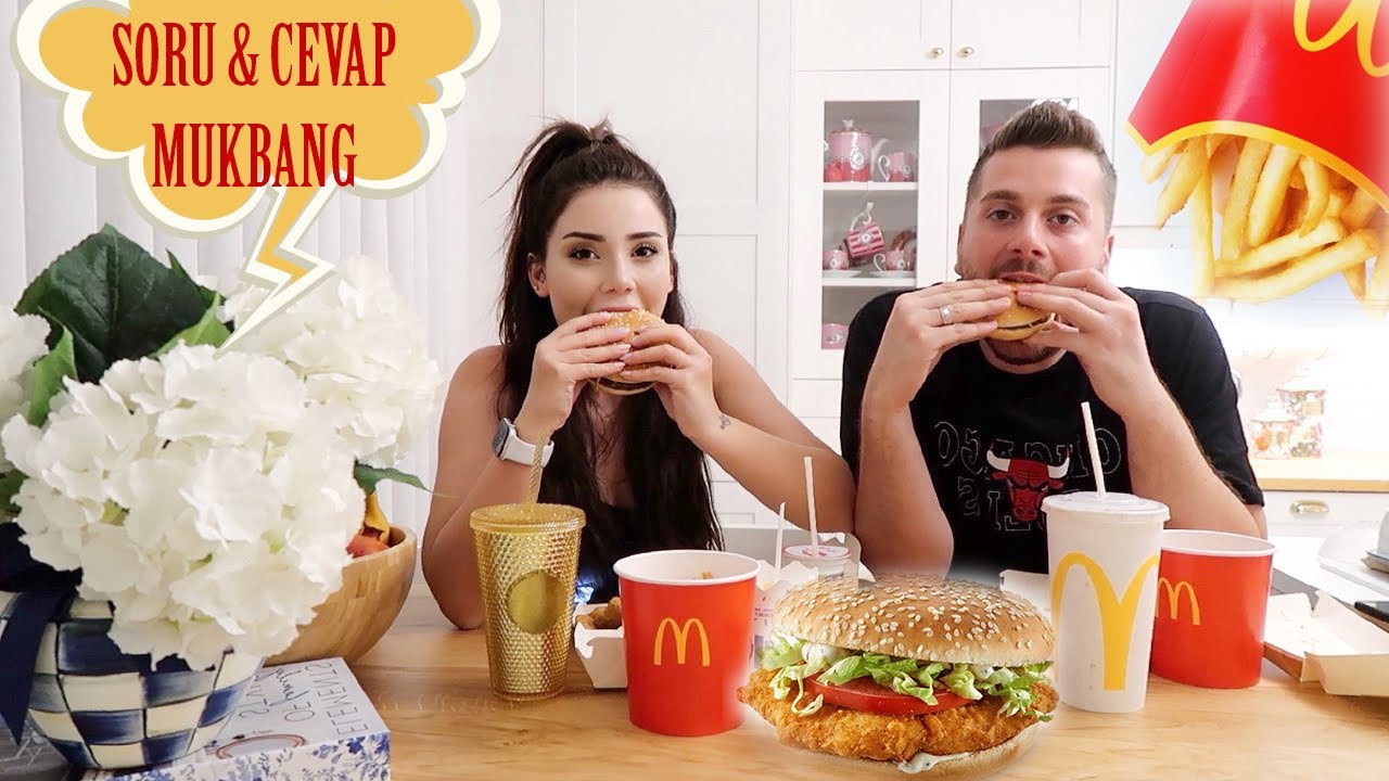 MUKBANG 🍔🍟 SİZDEN GELEN SORULARI CEVAPLADIK 💬