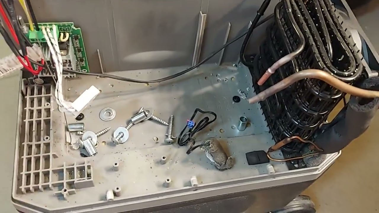 Авто холодильник на Китайском компрессоре ZH25G