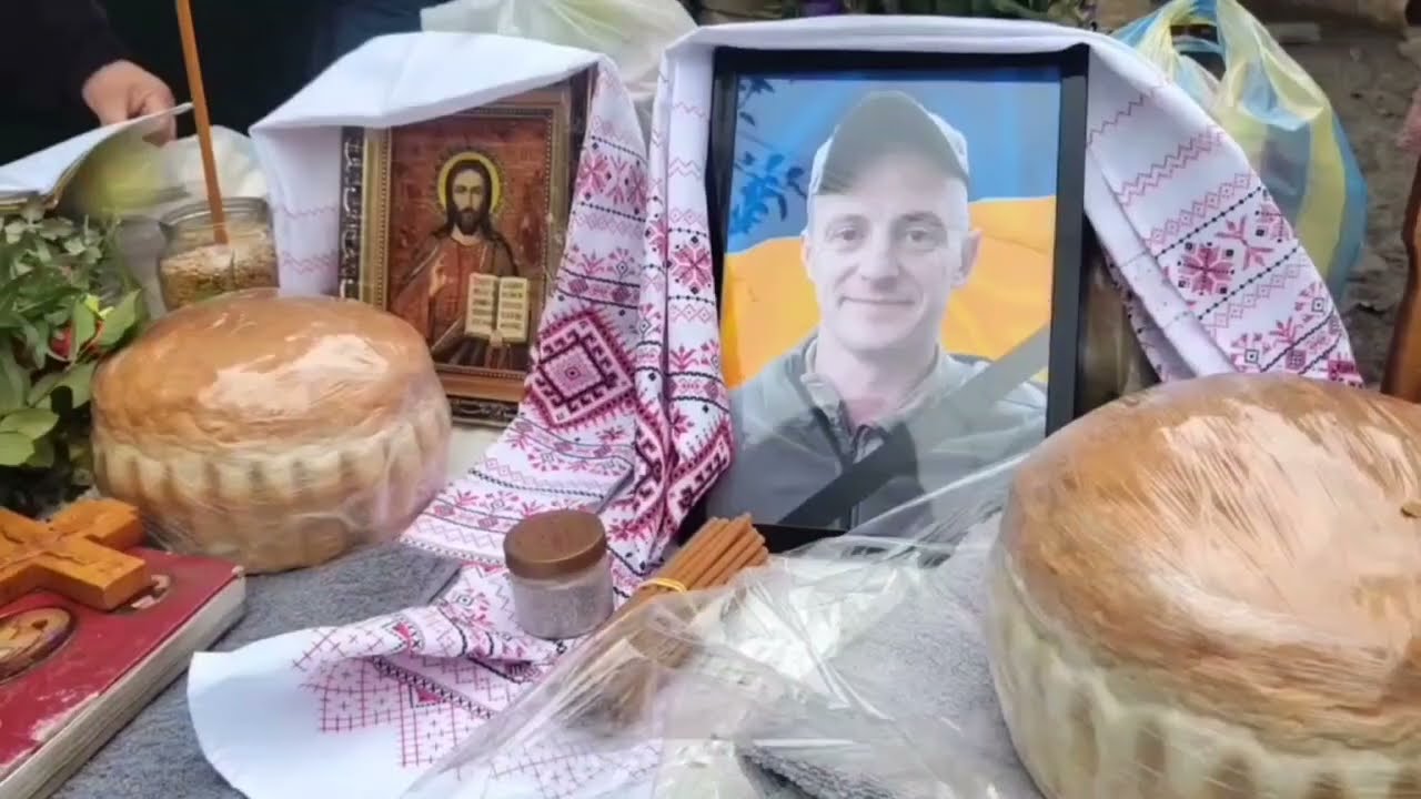 Тростянеччина провела в останню путь полеглого Захисника України Далекого Андрія Олеговича