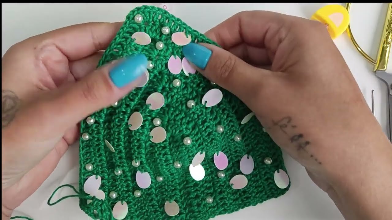Top de crochê bordado, com pérolas e paetês. Fácil e rápido 