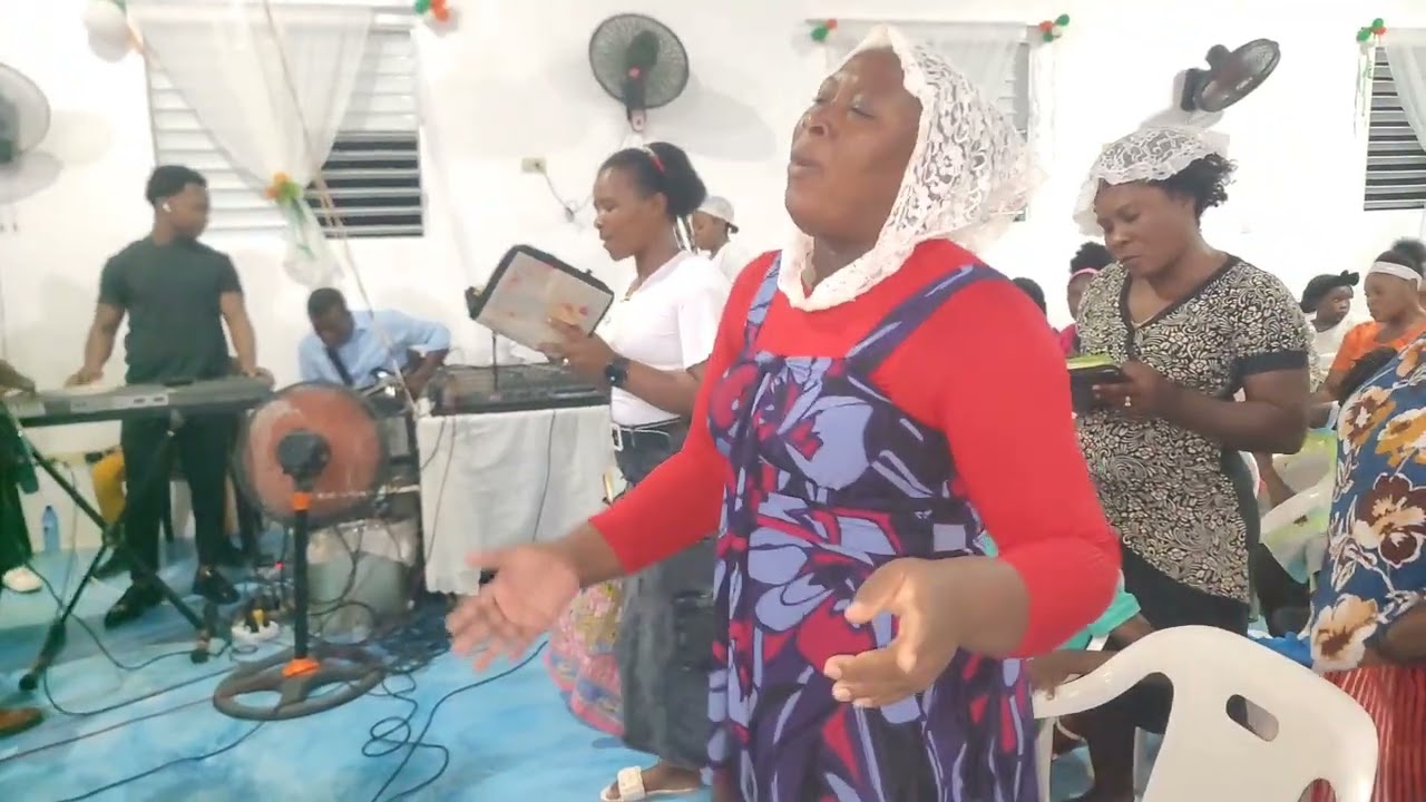 L'église de Dieu dirige pa Pasteur jeannot juillet jén nuit rio san juan ➡️ ➡️ ➡️ ➡️ ➡️ 
