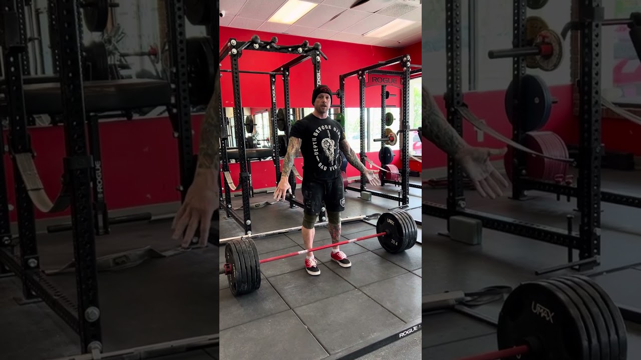 How to prevent arm bending in the deadlift