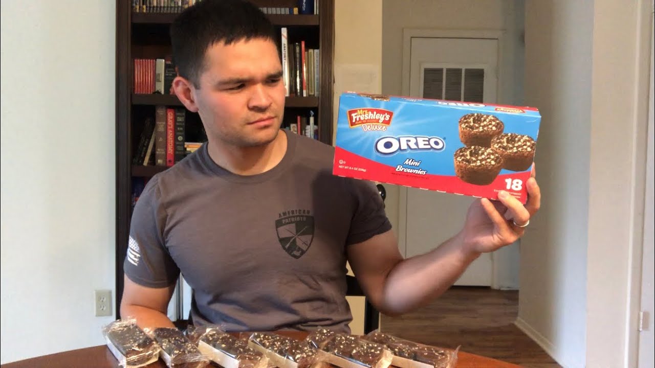 Mrs. Freshley's Oreo Brownies? (NEW WAY TO EAT BROWNIES?!)