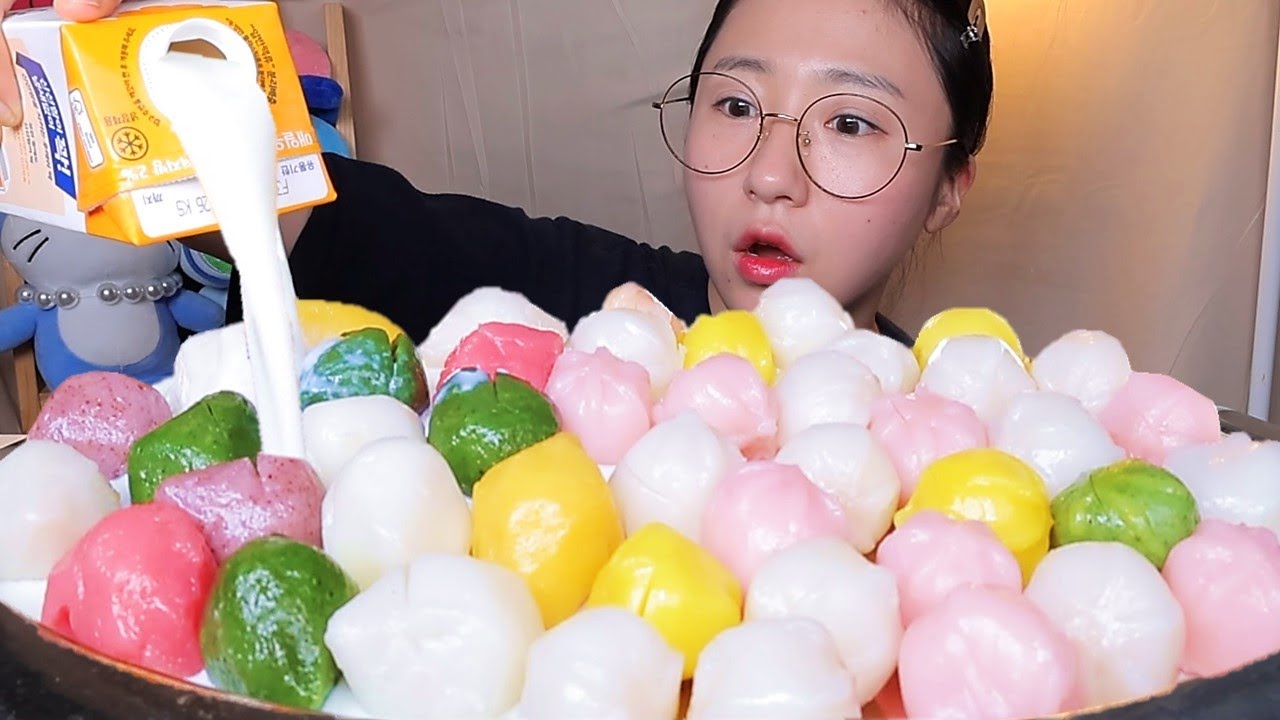 꿀떡 시리얼🍡 깨송편과 꿀떡을 우유에 말아서~ 디저트 먹방 Dessert Mukbang