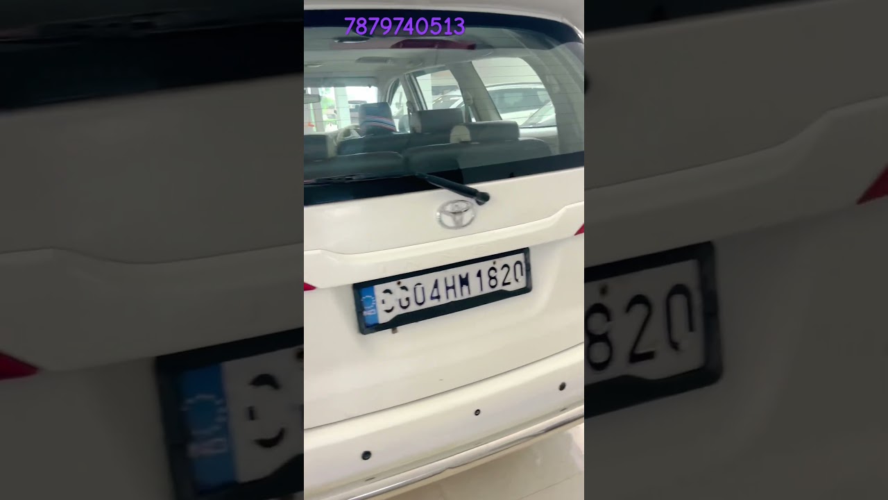 Innova 2.5 g car bazaar pathalgaon